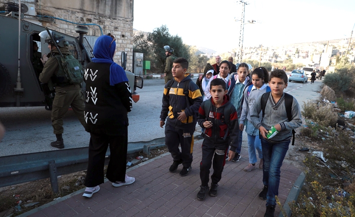 İşgal altındaki Filistinli öğrenciler saldırıya uğramaktan endişe ediyor
