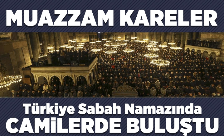 Diyanet İşleri Başkanı Erbaş, Ayasofya Camii’nde sabah namazında vatandaşlarla buluştu
