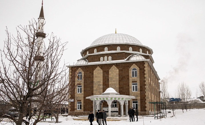 İpekyolu Karagündüz Camii ibadete açıldı