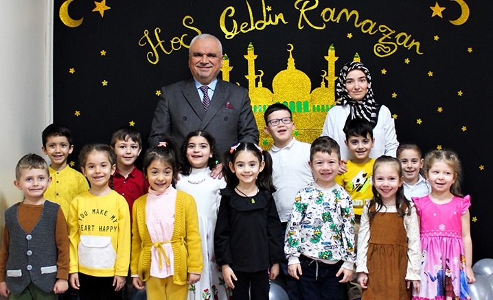 4-6 yaş Kuran kursu öğrencileri hafızların iftar sevincini paylaştı