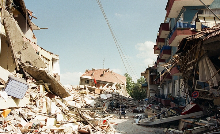 17 Ağustos Depreminin üzerinden 23 yıl geçti